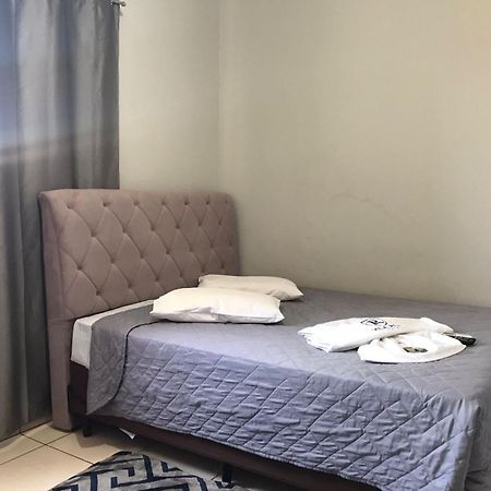 Hotel Vila Real Dourados Exteriér fotografie